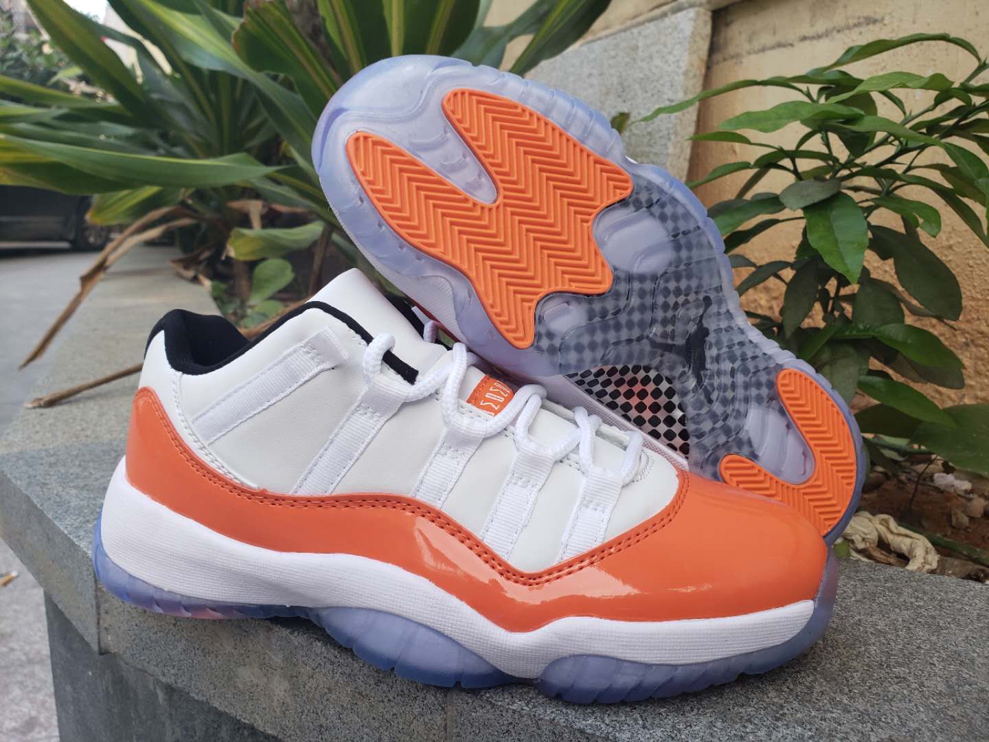 Air Jordan 11 Low White Orange Ice Sole Shoes